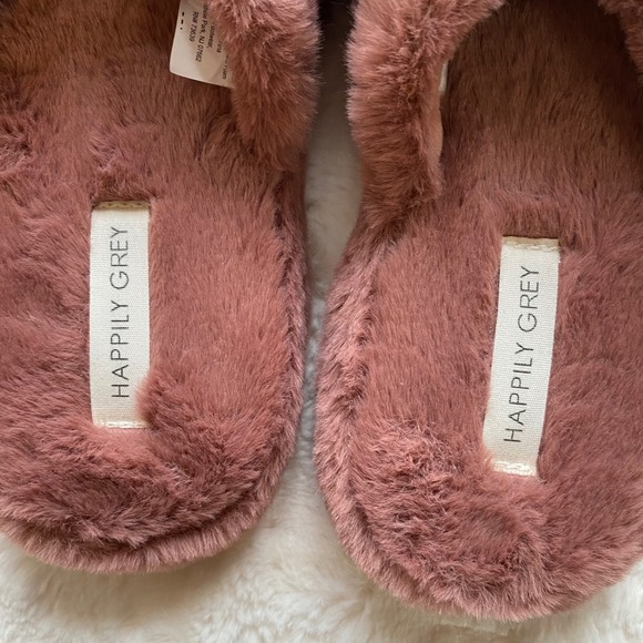 Happily Grey Faux Fur Slippers Womens L 9-10 Mauve Bow Slides Loungewear Chic - Picture 5 of 8
